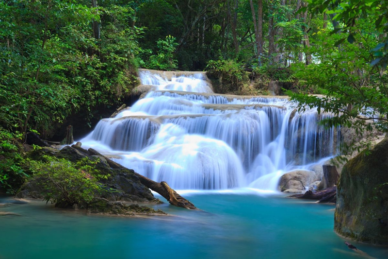 HTML5 Bootstrap Template by colorlib.com